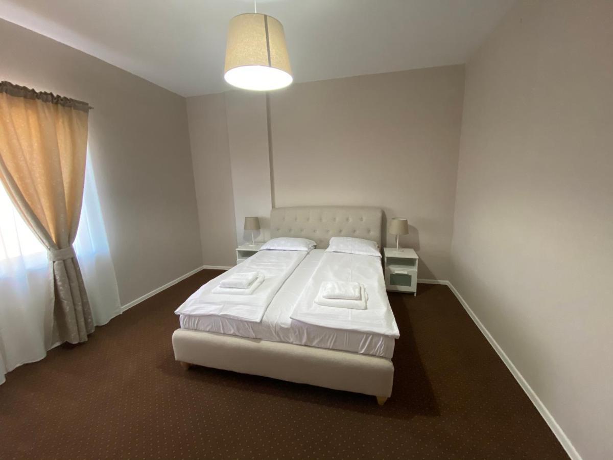 B&B Andero Deva Ngoại thất bức ảnh