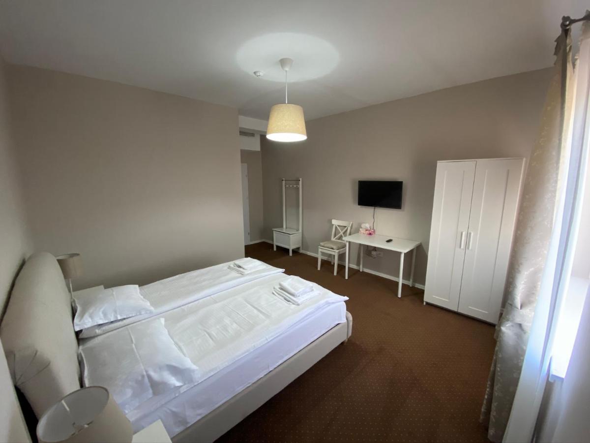 B&B Andero Deva Ngoại thất bức ảnh