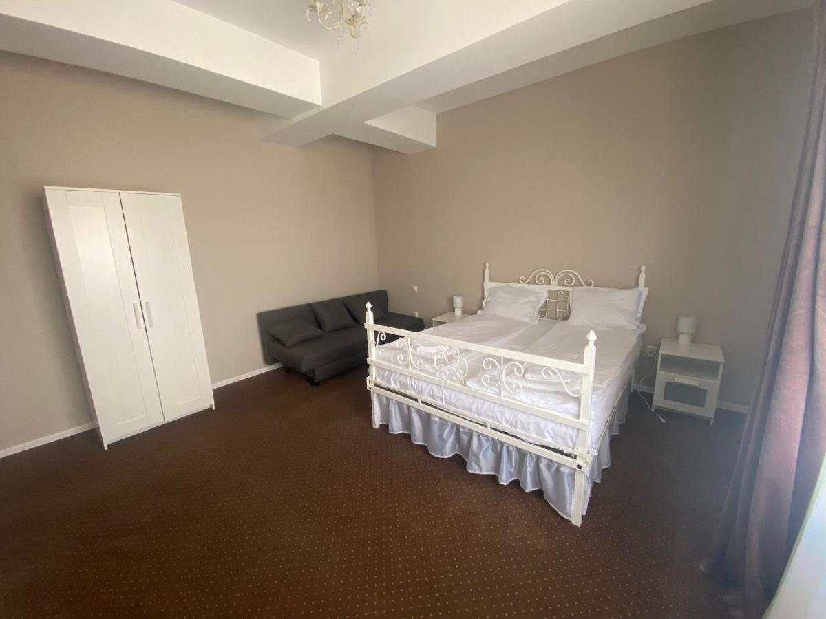 B&B Andero Deva Ngoại thất bức ảnh